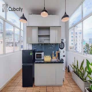 Cubicity De Tham