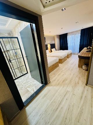 Karaca Hotel Van