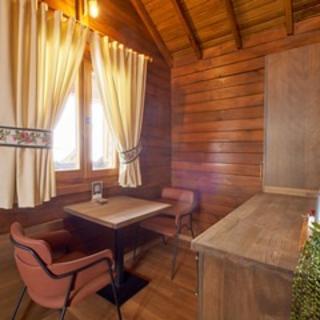 Flora Handüzü Resort & Wellness Bungalow Hotel