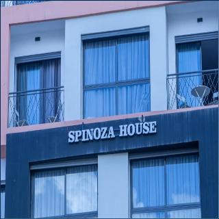 Spinoza House Apprt-hotel