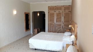 Room Room