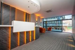 And Center Suite