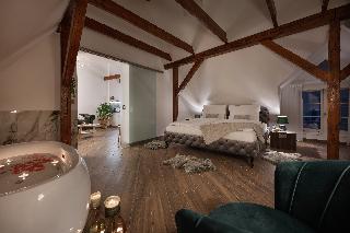 Room Room