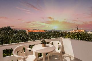 Captain Michalis Apartments