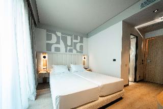 Room Room
