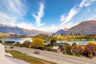 Copthorne Hotel and Apartments Queenstown Lakeview