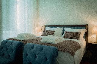 Room Room