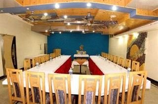 Conferences
 di Suncourt Yatri