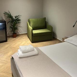 Room Room