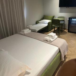 Room Room