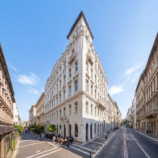 Basiliq Hotel