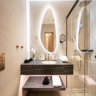 Basiliq Hotel