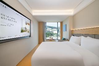 Room Room
