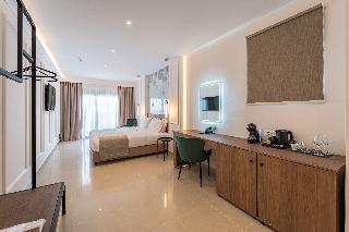 Philia Center Suites