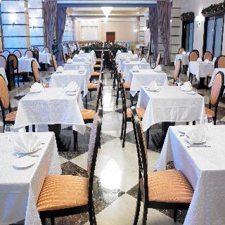 Ukraine Hotel - Restaurant