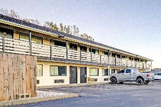 Brookville Inn OYO Dayton International Airport