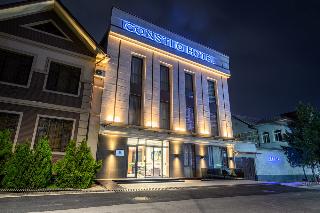 Consti Boutique