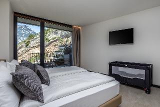 Room Room
