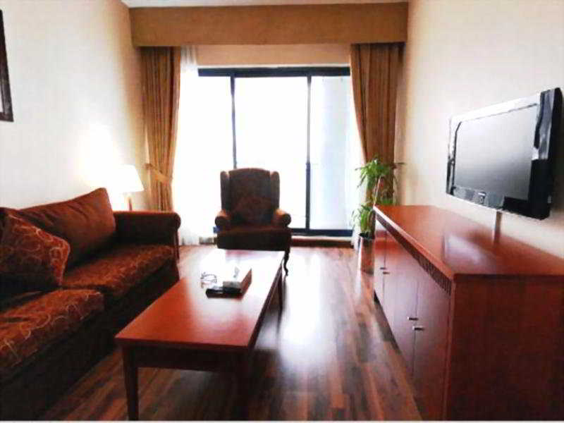 Room
 di London Crown 1 Bur Dubai