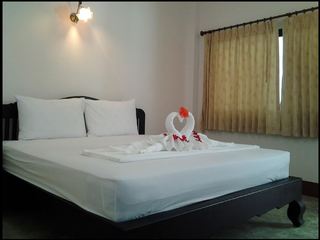 Room thumbnail 37