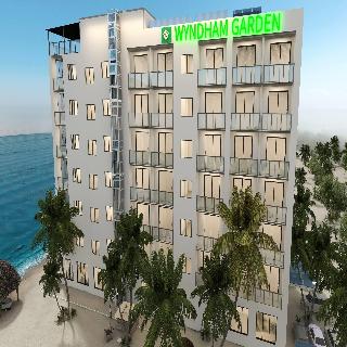 Wyndham Garden Wailoaloa Beach Fiji