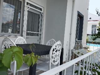 Bi̇zi̇m Kelebek Otel