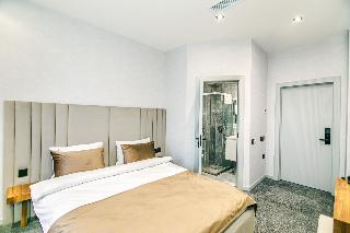 Green Park Hotel