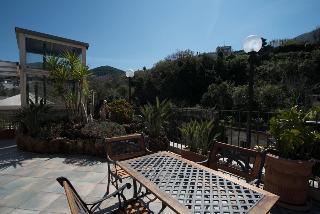 Il Nespolo, Ischia