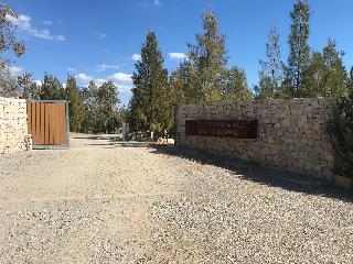 Apart-hotel Quinta Das Eirinhas-jardim De Bonsai