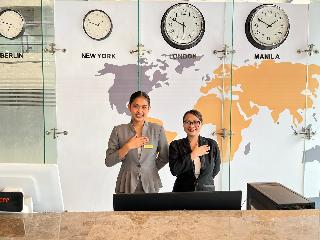 Skyport Hotel