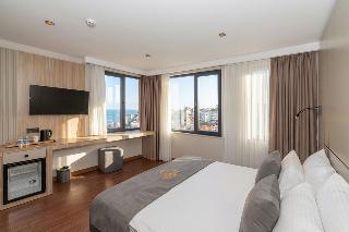 Taksim YEZ Hotel