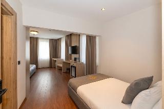 Taksim YEZ Hotel