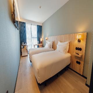 Room Room