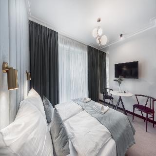 Room Room