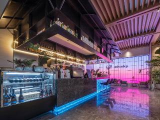 Holiday Inn Express Aksu