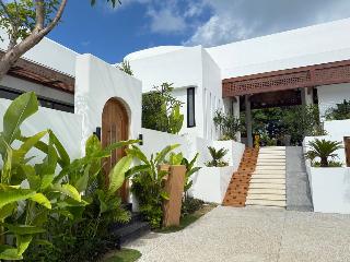Family Nest Experience Villas