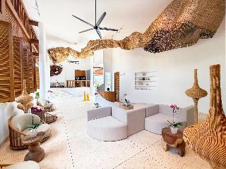 Family Nest Experience Villas