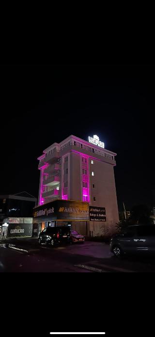 Lumiera Suites