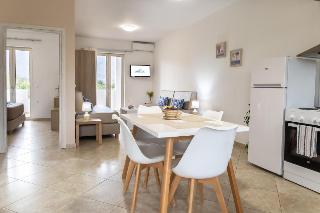 Argiri Apartments & Suites