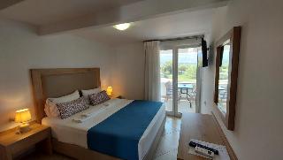 Argiri Apartments & Suites