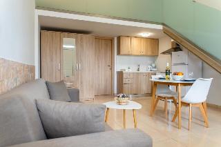 Argiri Apartments & Suites