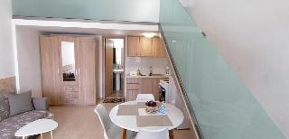 Argiri Apartments & Suites