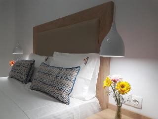 Argiri Apartments & Suites