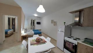 Argiri Apartments & Suites