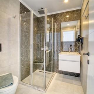 Room Room