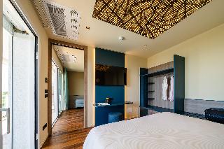 Room Room