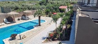 Secret Garden Hotel