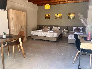 Secret Garden Hotel