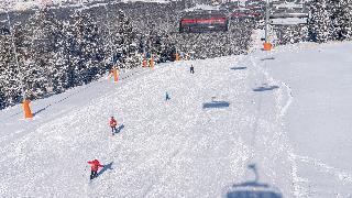 Duja Chalet Ski Center