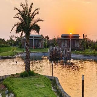 Araiya Gir,a Mavintara Resort